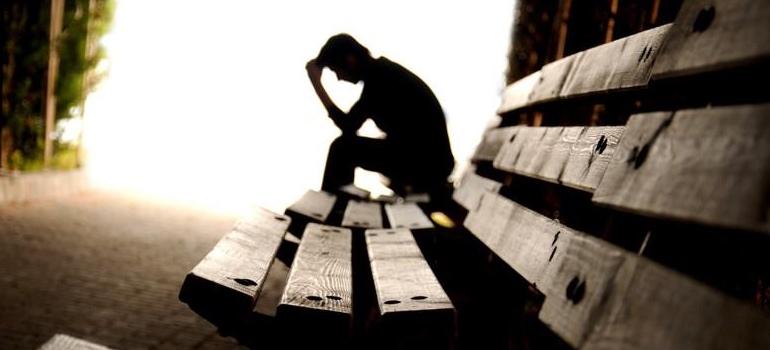 Mieszane stany depresyjne o 50% zwiększają ryzyko próby samobójczej
