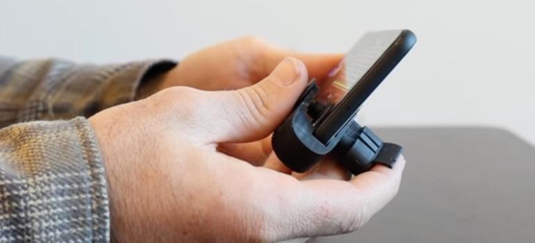 Nakładka na telefon może pomóc w regularnym monitorowaniu ciśnienia