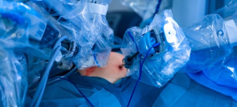 Olsztyn: Pierwsze udane operacje ginekologiczne robotem da Vinci