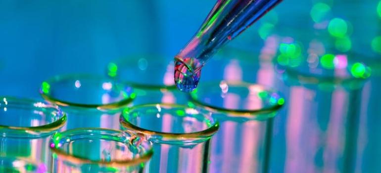Rząd przyjął plan rozwoju sektora biomedycznego na lata 2022–2031