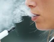 E-papierosy – plaga w polskich szkołach. Wapuje...