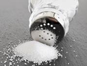Eksperci przypominają: sól to cichy zabójca